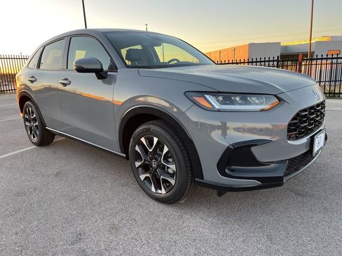 New 2026 Honda HR-V EX-L image 2