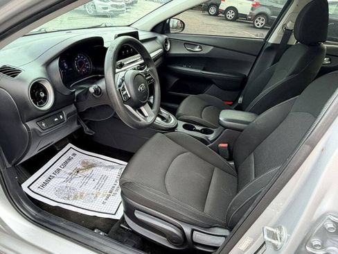 Used 2021 Kia Forte LXS FWD image 8