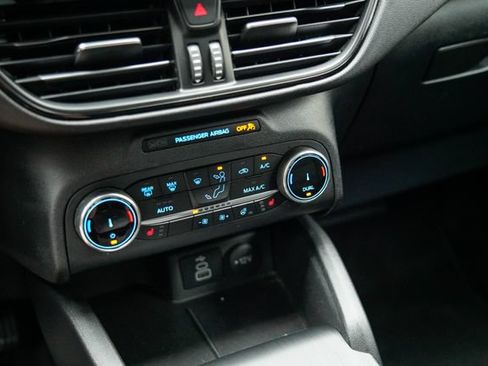 Used 2025 Ford Escape ST-Line Select AWD/4WD image 30