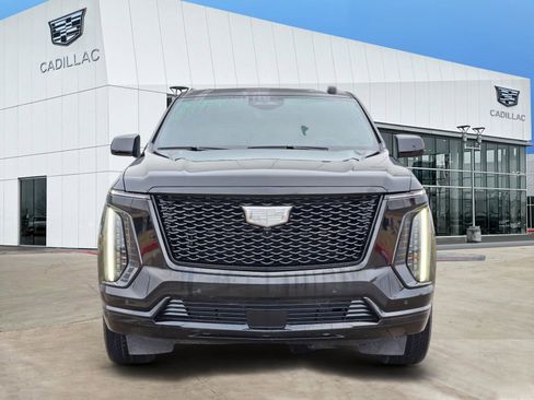 Certified 2025 Cadillac Escalade Sport w/ LPO, Floor Liner Package image 5