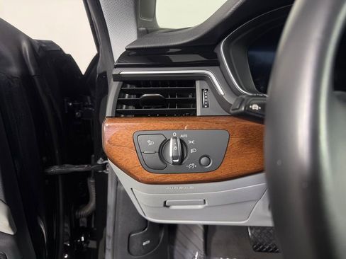 Used 2022 Audi A5 2.0T Premium Plus w/ Premium Plus image 26