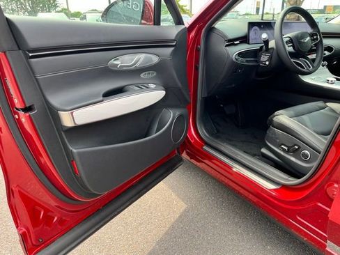 New 2026 Genesis GV70 2.5T Advanced AWD/4WD image 14