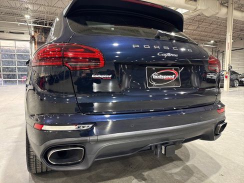 Used 2016 Porsche Cayenne image 41