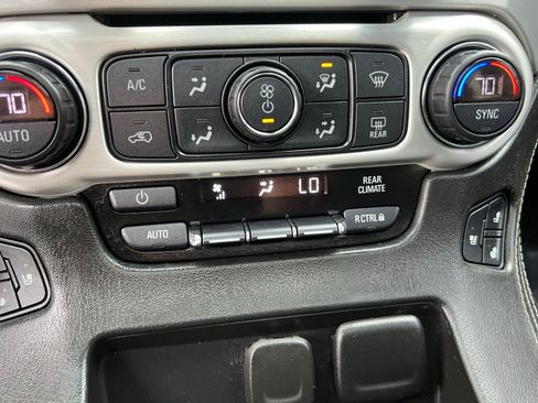 Used 2019 GMC Yukon SLT image 33