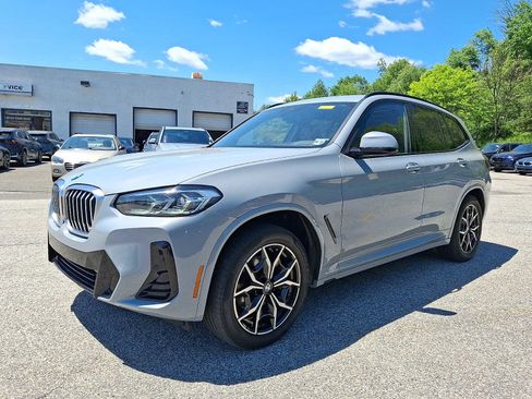 Used 2022 BMW X3 xDrive30i w/ M Sport Package 2 AWD/4WD image 3