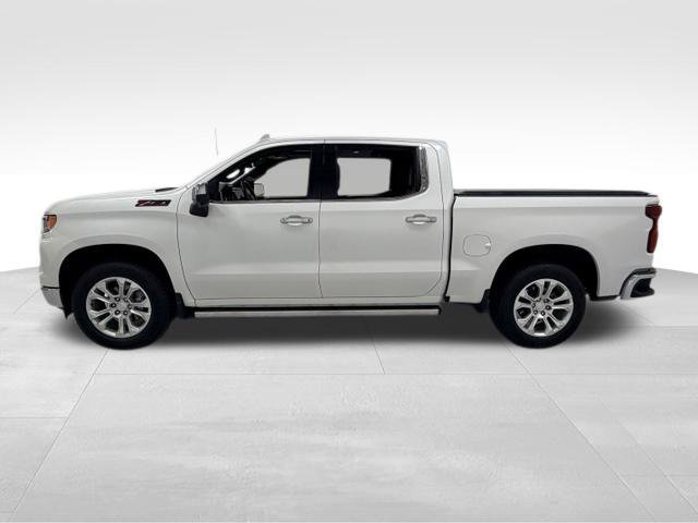 Certified 2023 Chevrolet Silverado 1500 LTZ w/ LTZ Premium Package AWD/4WD image 3