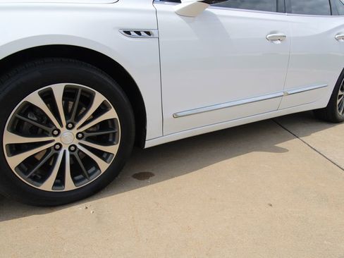 Used 2017 Buick LaCrosse Essence w/ Sights and Sounds Package image 10