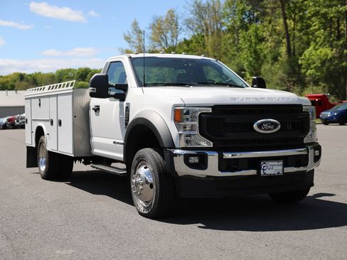Certified 2022 Ford F550 4x4 Regular Cab Super Duty w/ Power Equipment Group image 9