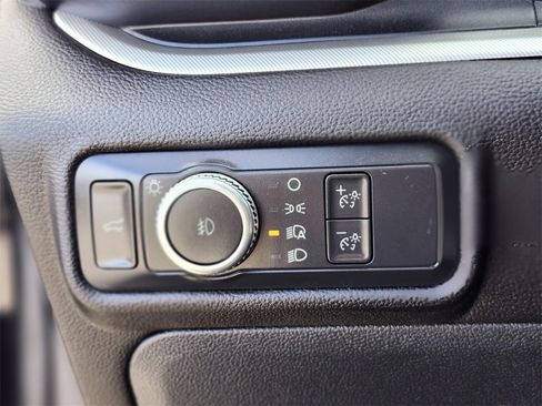 Certified 2022 Ford Explorer XLT w/ Equipment Group 202A image 26