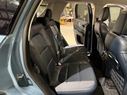 Used 2022 Ford Bronco Sport Outer Banks w/ Tech Package AWD/4WD image 23