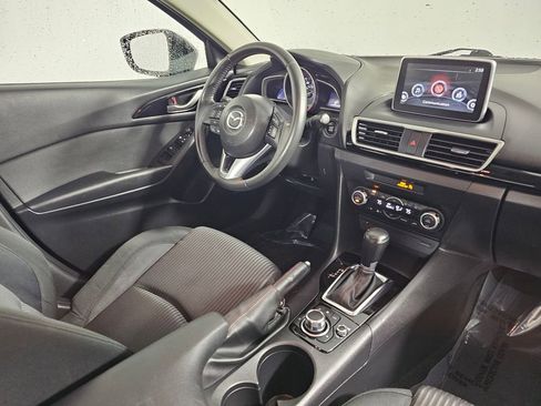 Used 2014 MAZDA MAZDA3 i Touring w/ Technology Package image 10