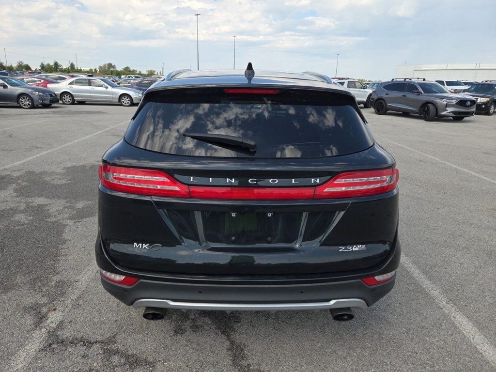 Used 2015 Lincoln MKC AWD w/ Equipment Group 102A Reserve image 4