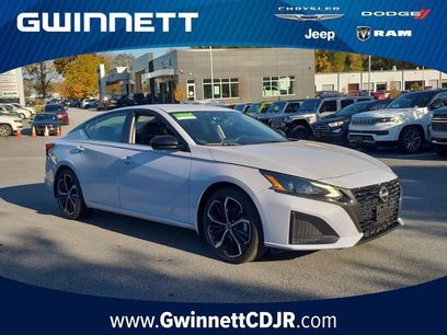 Used 2024 Nissan Altima 2.5 SR