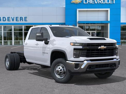 New 2025 Chevrolet Silverado 3500 W/T w/ WT Convenience Package AWD/4WD image 7