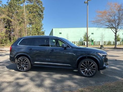 New 2026 Volvo XC90 B6 Plus w/ Protection Package Premier AWD/4WD image 5