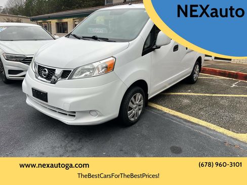 Used 2017 Nissan NV200 SV image 1