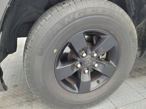 Used 2022 RAM 1500 Tradesman w/ Popular Equipment Group RWD image 31