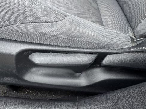 Used 2020 Toyota Corolla SE FWD image 26