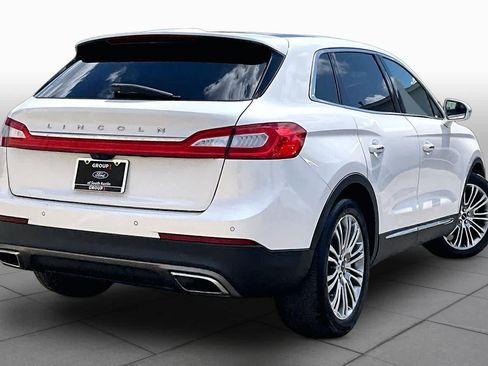 Used 2016 Lincoln MKX Reserve FWD image 13
