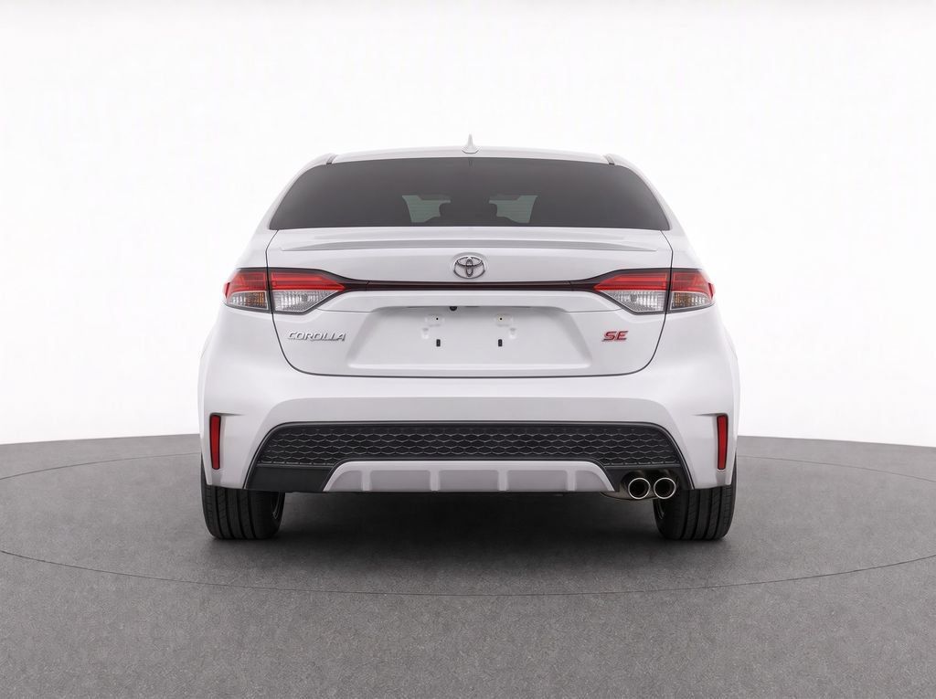 Used 2022 Toyota Corolla SE w/ SE Premium Package FWD image 7