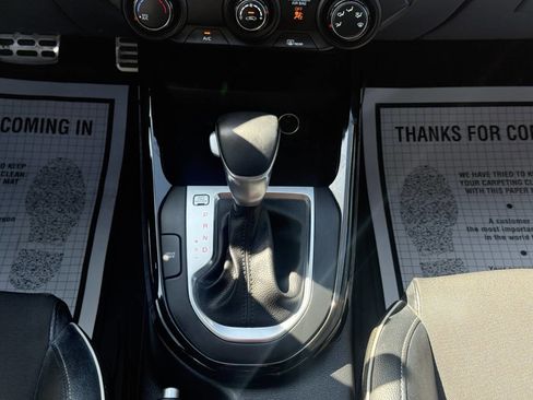 Used 2021 Kia Forte GT-Line image 13