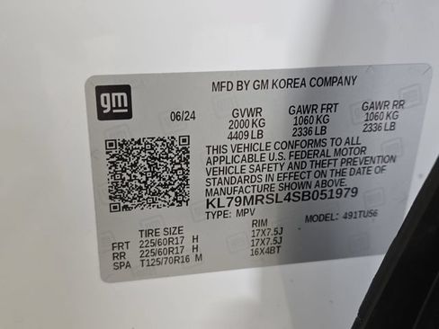 Used 2025 Chevrolet TrailBlazer LT AWD/4WD image 35