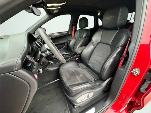 Used 2017 Porsche Macan GTS AWD/4WD image 18