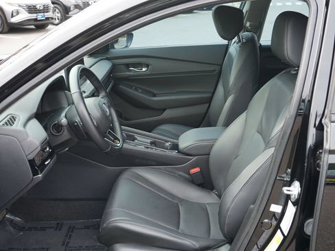 Used 2023 Honda Accord EX-L image 18