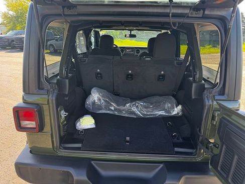 Certified 2023 Jeep Wrangler Unlimited Sport AWD/4WD image 18