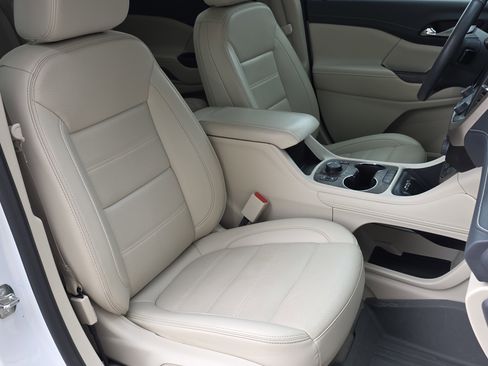 Used 2023 GMC Acadia Denali w/ Denali Ultimate Package image 44