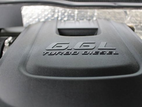 Used 2016 Chevrolet Silverado 2500 LTZ image 42