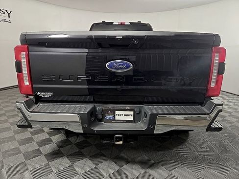 Used 2025 Ford F350 Lariat w/ Lariat Ultimate Package AWD/4WD image 6