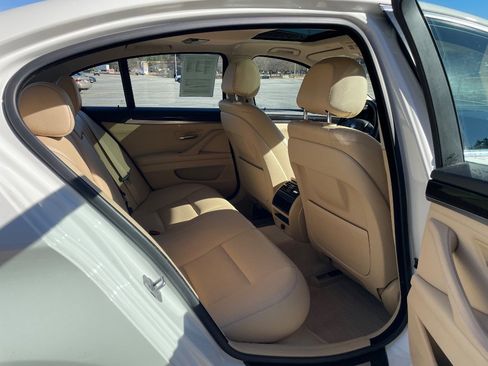Used 2015 BMW 528i Sedan image 17