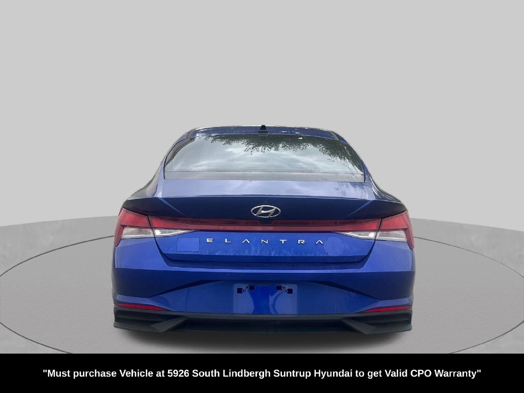 Used 2023 Hyundai Elantra SEL w/ Preferred Accessory Package FWD image 4