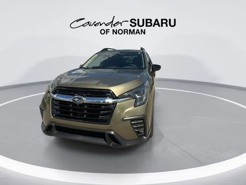Used 2026 Subaru Ascent Limited AWD/4WD image 3