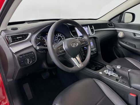 Used 2022 INFINITI QX50 Sensory image 9