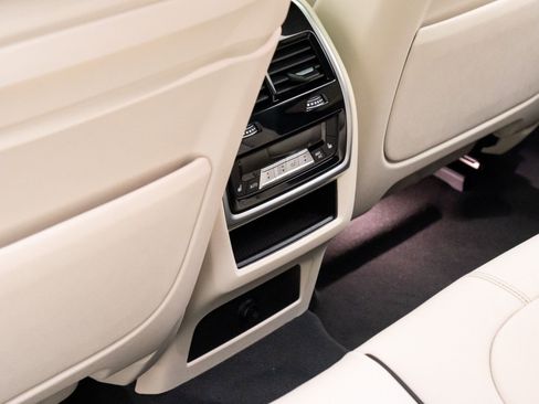 New 2026 BMW X6 M60i w/ Executive Package image 20