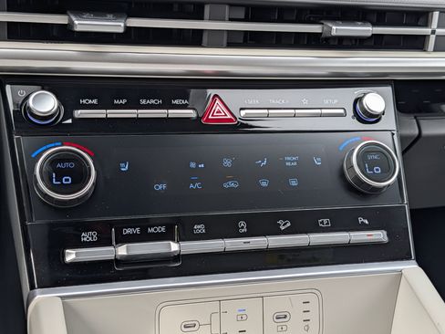 New 2026 Hyundai Santa Fe SEL AWD/4WD image 11