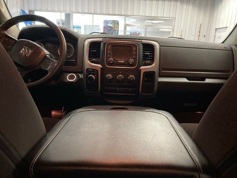 Used 2020 RAM 1500 Warlock RWD image 43