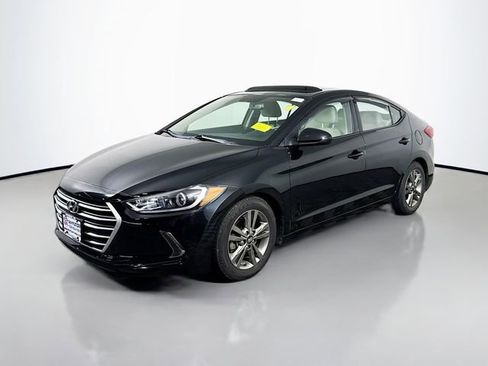 Used 2018 Hyundai Elantra Value Edition FWD image 2