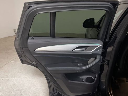 Used 2020 BMW X4 M40i w/ Premium Package image 16