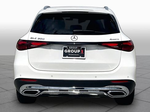 Used 2026 Mercedes-Benz GLC 300 4MATIC image 5