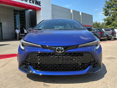 New 2026 Toyota Corolla SE FWD image 3