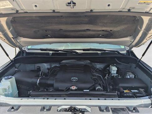 Used 2018 Toyota Tundra SR5 w/ SR5 Upgrade Package RWD image 21