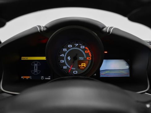 Used 2014 Ferrari F12 Berlinetta RWD image 49