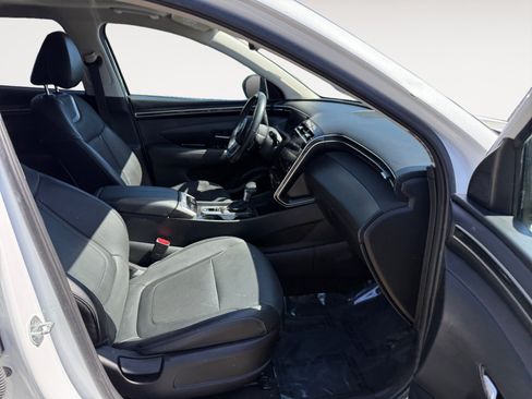 Certified 2022 Hyundai Tucson SEL w/ Convenience + Premium Package FWD image 19