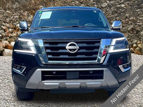 Used 2021 Nissan Armada Platinum w/ Captain's Chairs Package RWD image 3