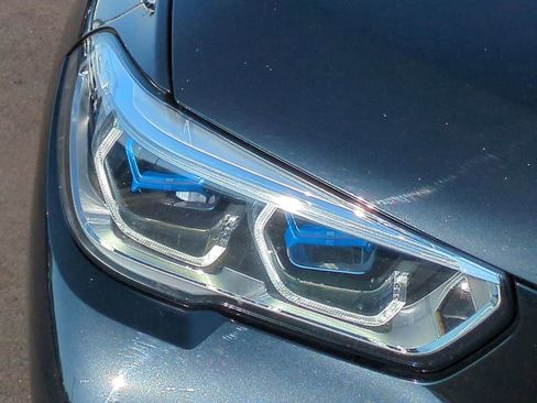 Used 2019 BMW X5 xDrive40i w/ Executive Package image 9