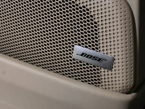 Certified 2025 Porsche Panamera image 7