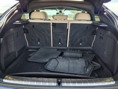 Used 2019 BMW X4 xDrive30i w/ M Sport Package 2 image 12